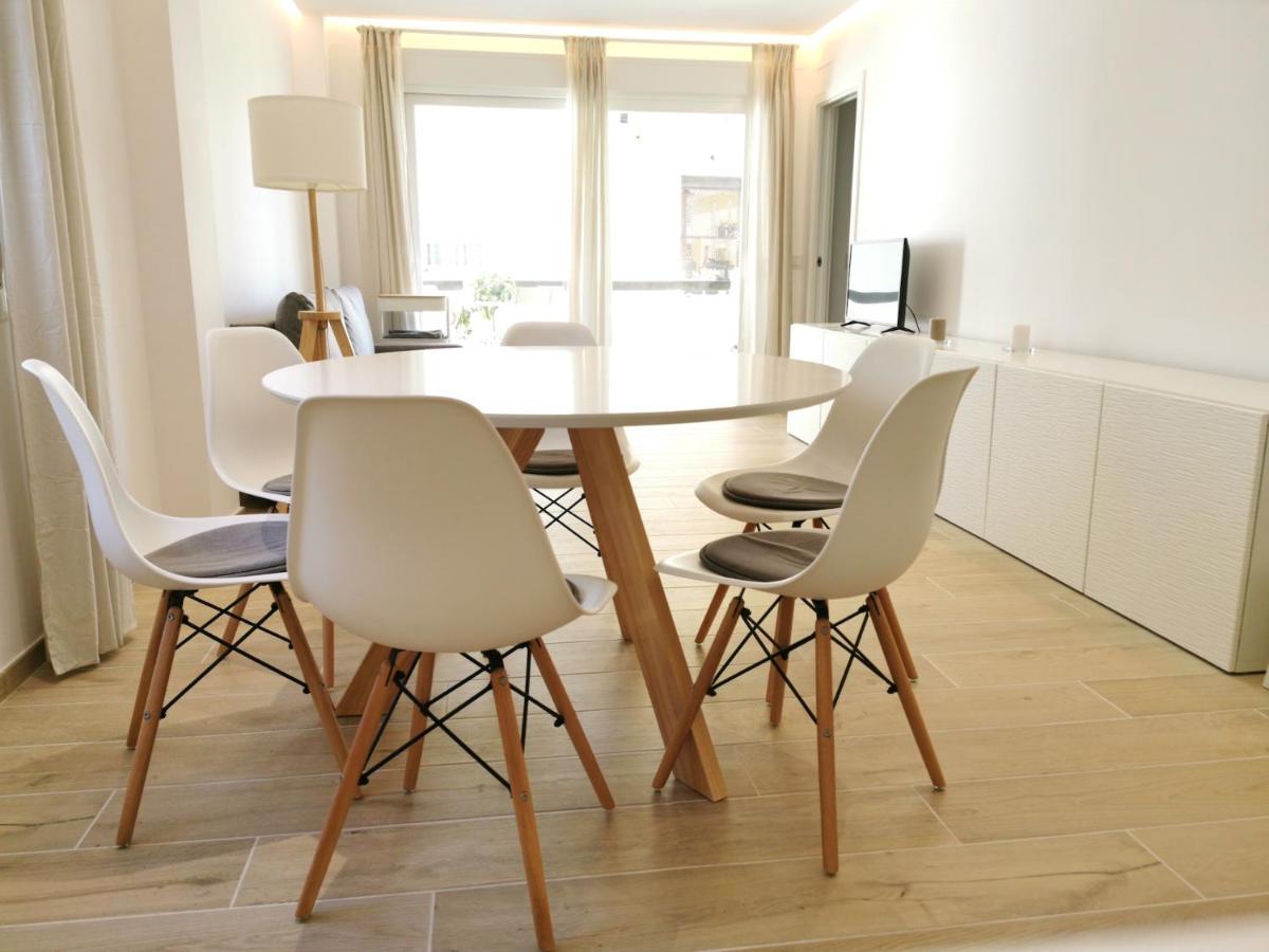 Bright 2 Bedroom Golden Mile Next To Rdr225